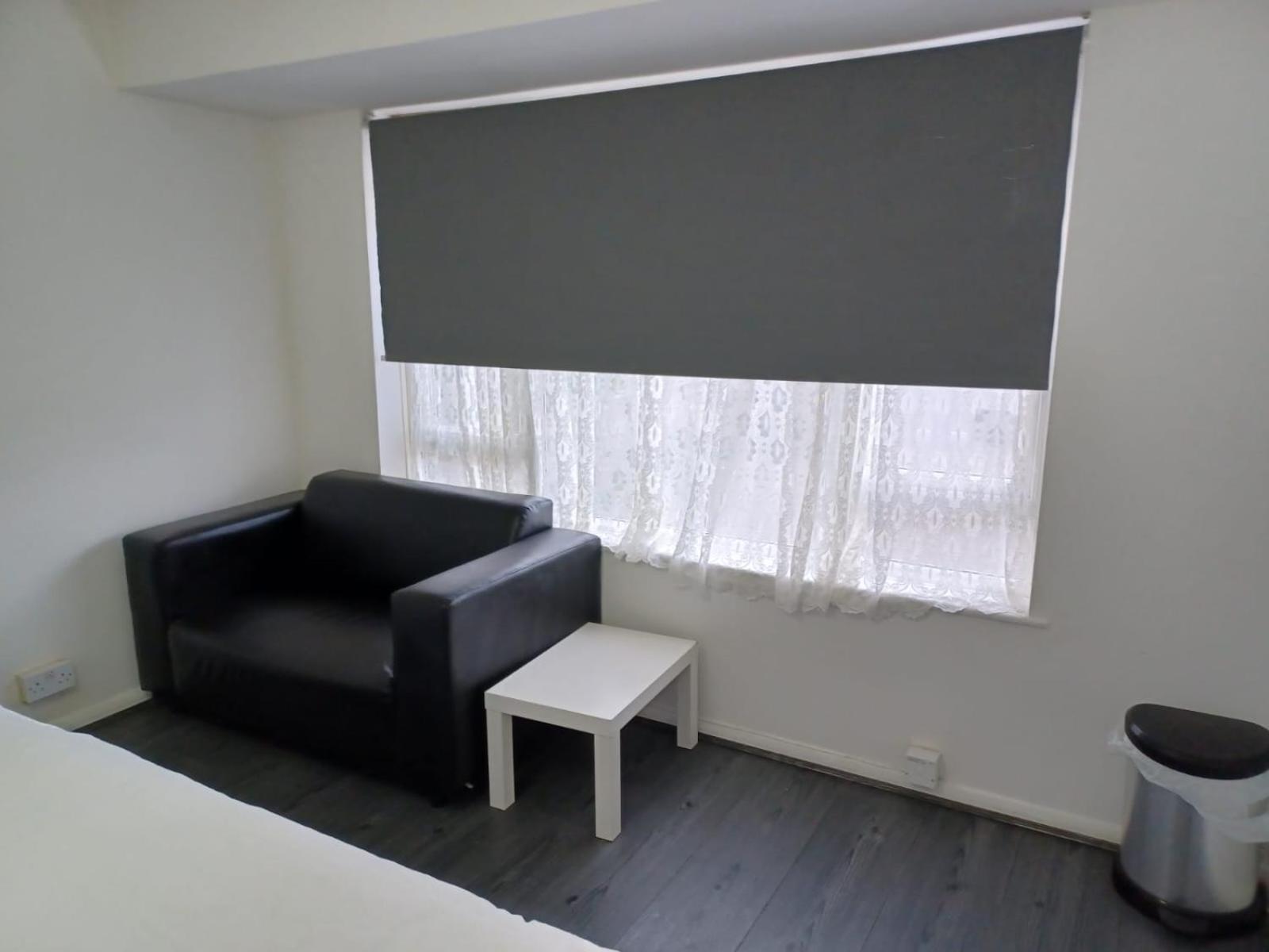 Byron View House R6 Apartment Luton  Exterior photo